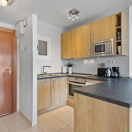 Apartman Seaview With Pool In By Costarentals - Ref 186 *